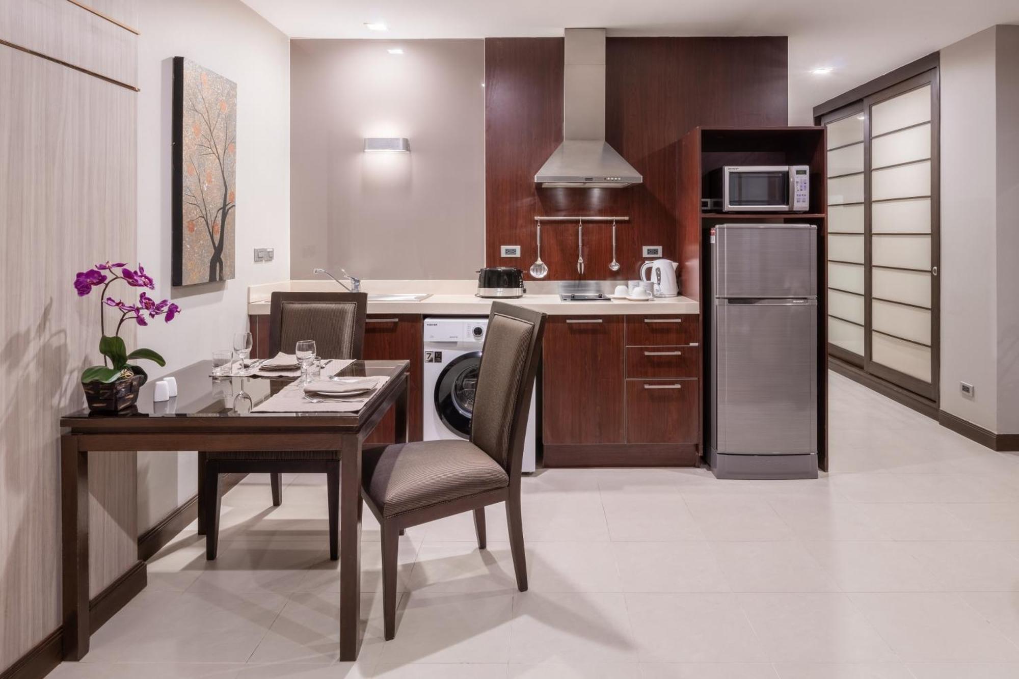 Grand Asoke Suites Boutique Residence Banguecoque Exterior foto
